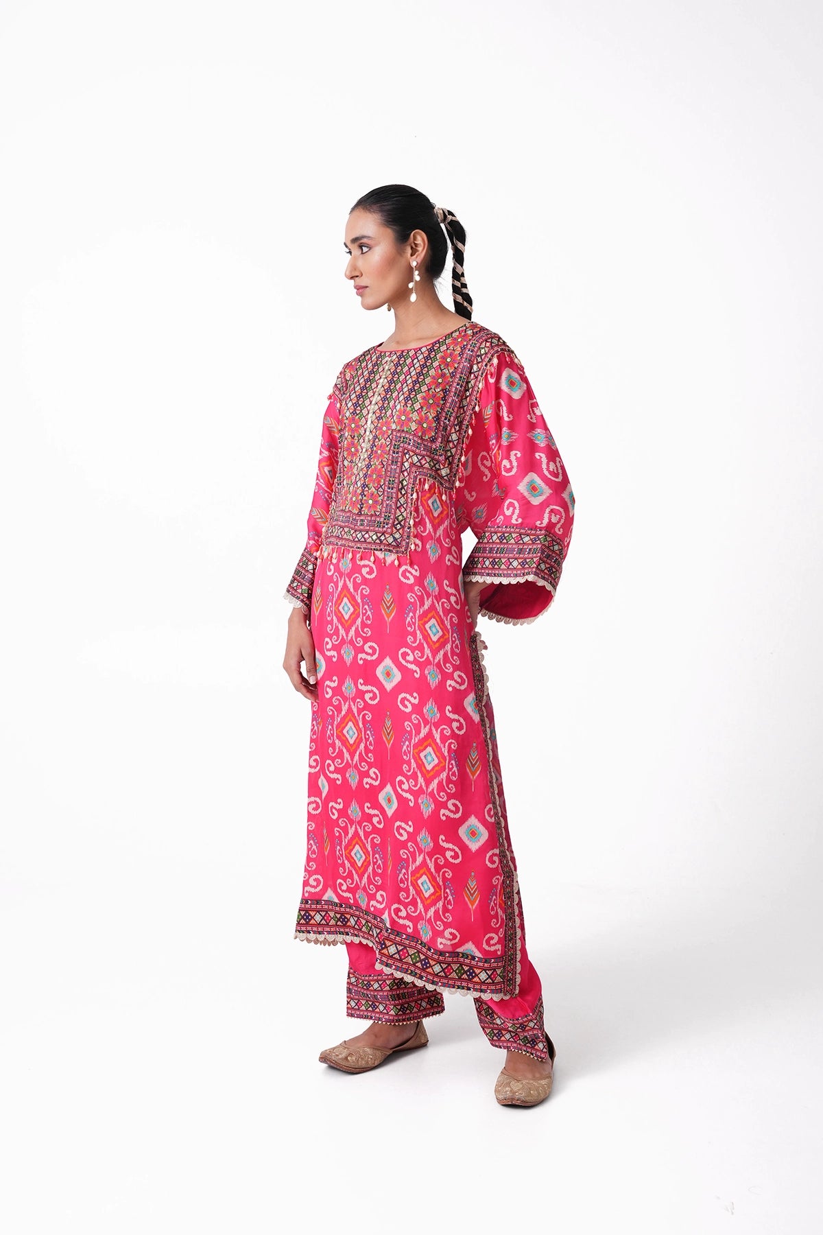Pink Patola Printed Suit Set With Kimono Sleeves