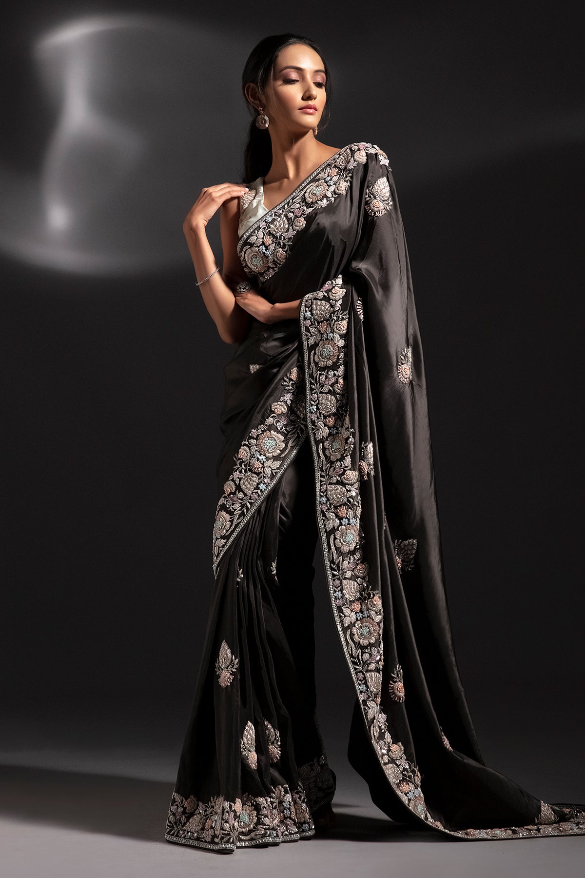 Panihari-Dark_Mehendi_Green_Saree_With_Hand_Embroidery_and_a_Contrasting_Blouse