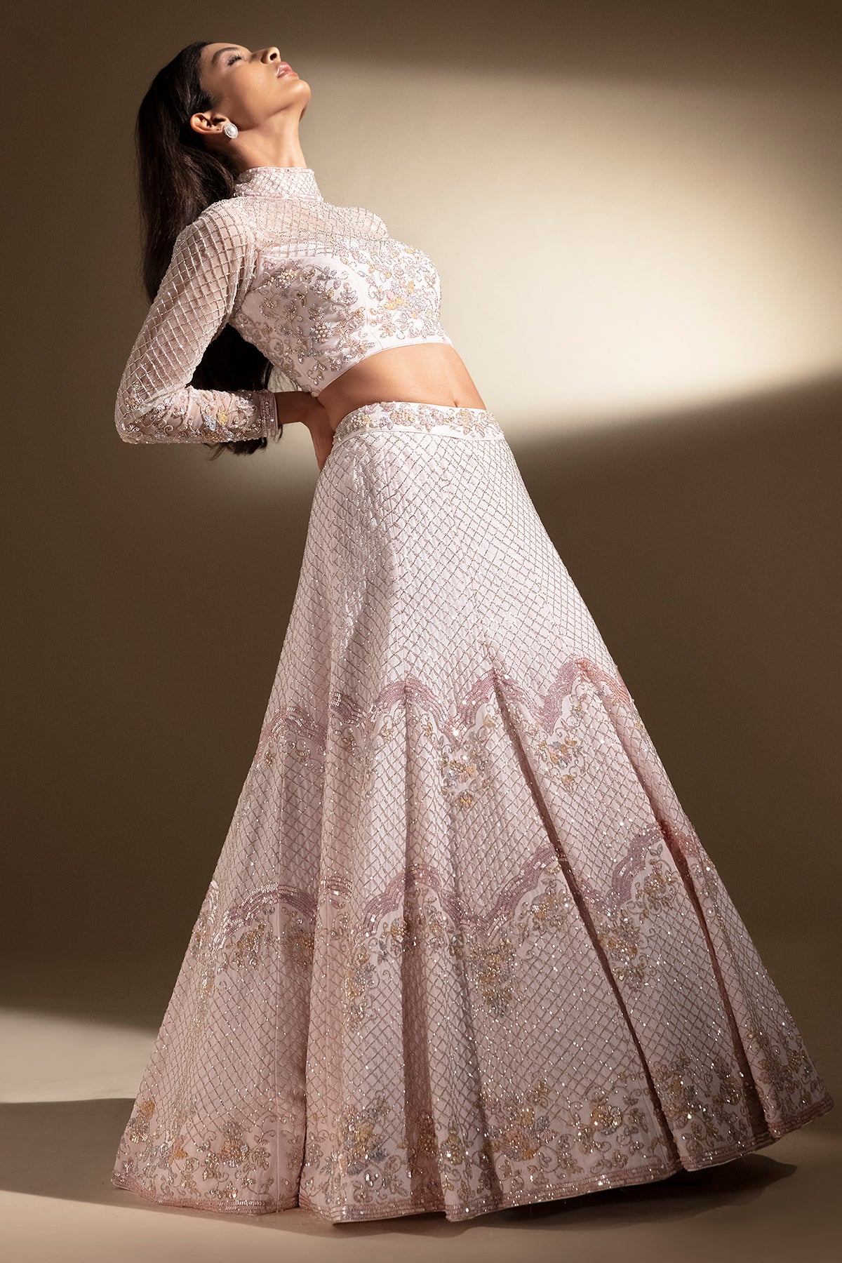 Panihari_ Powder Pink Hand Embroidered Lehenga Set