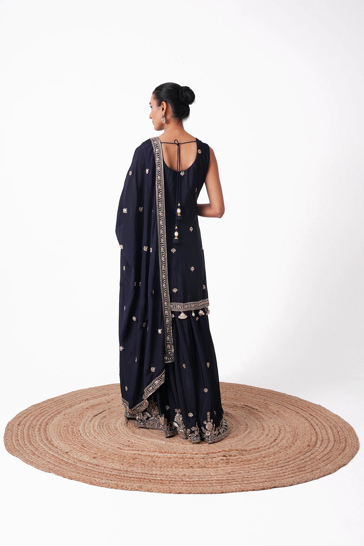 Navy Blue Embroidered Suit Set In Chinnon