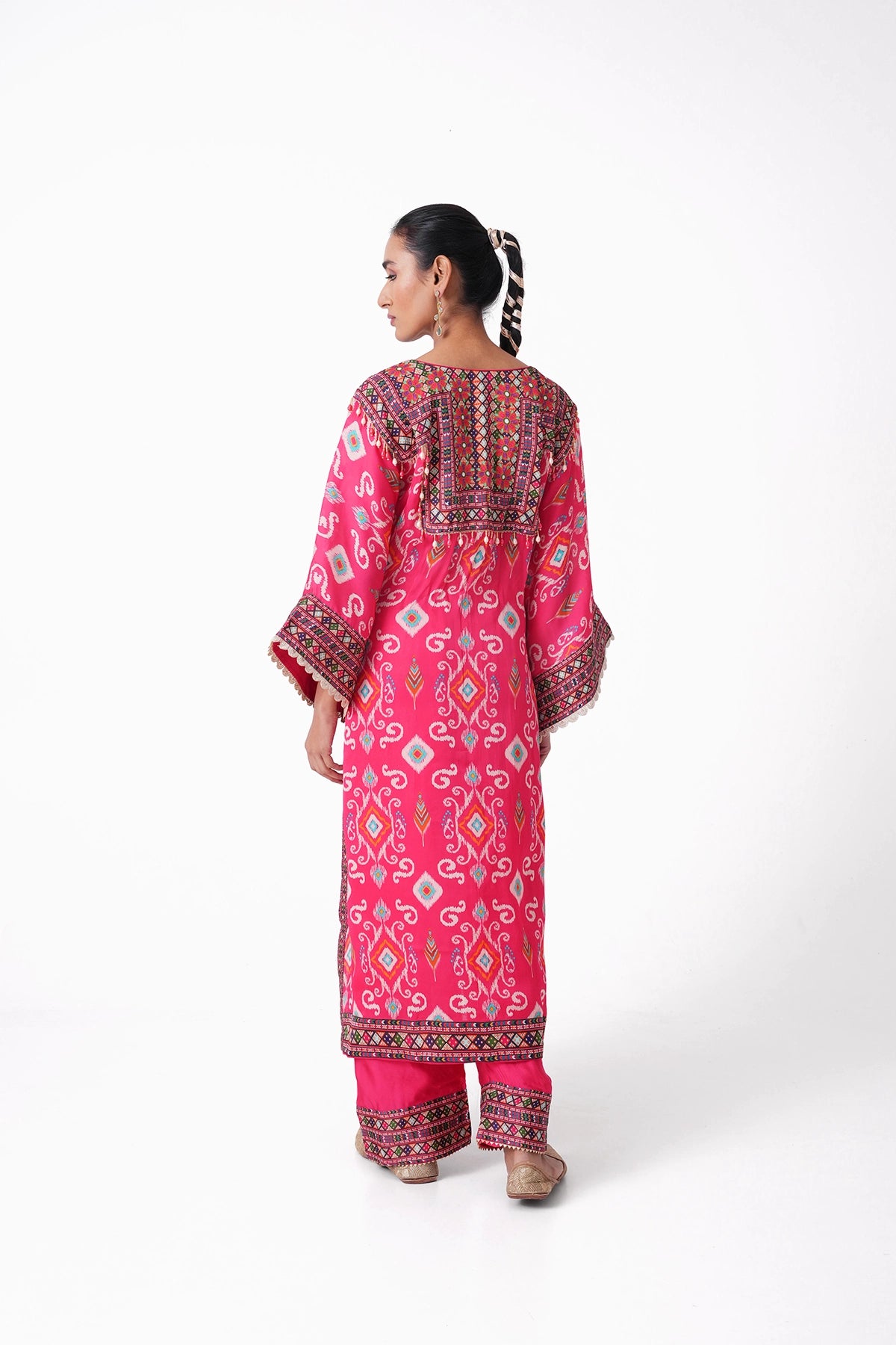 Pink Patola Printed Suit Set With Kimono Sleeves